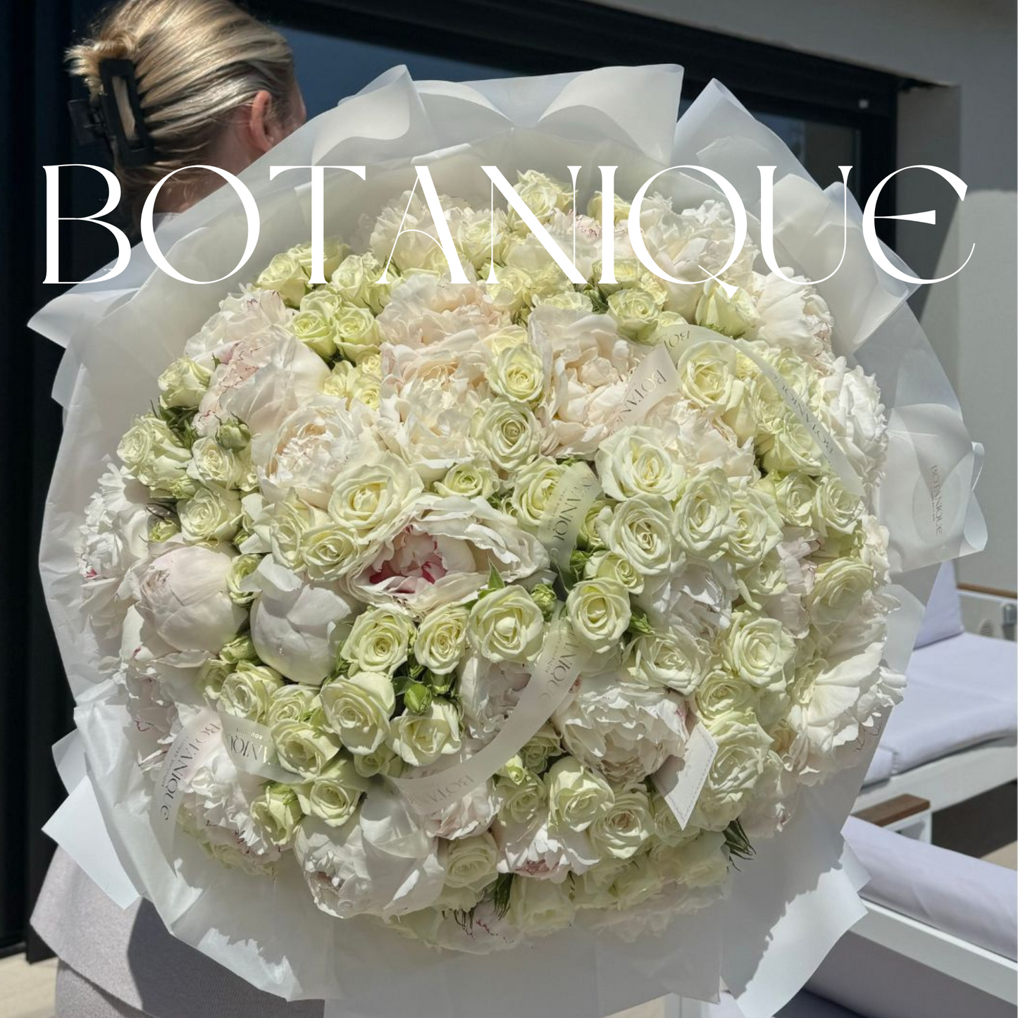 Peonies and roses XL