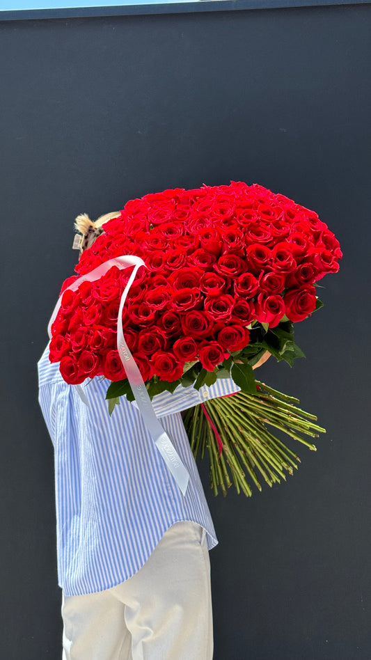 101 Red Roses