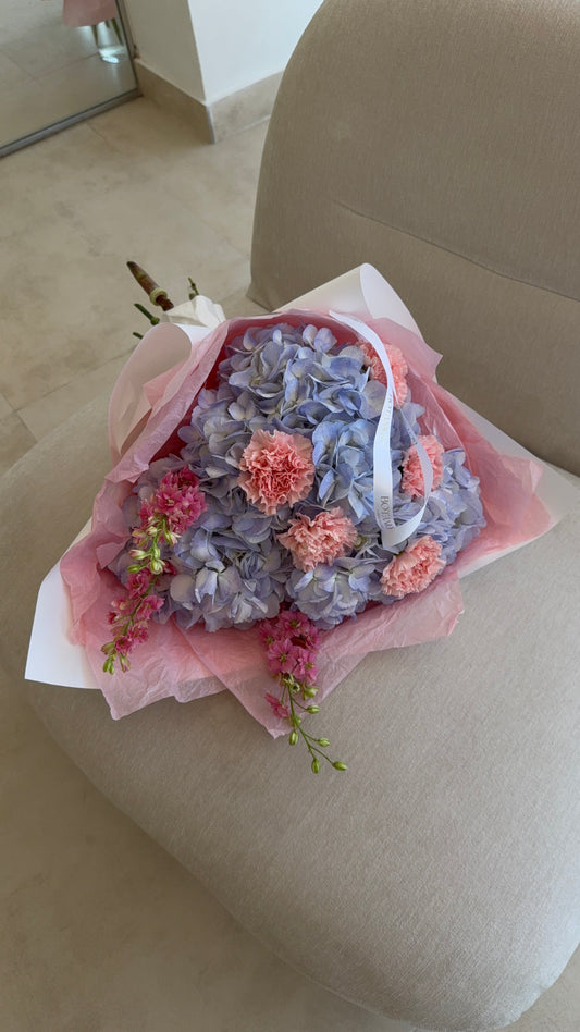 Blue and pink tandem