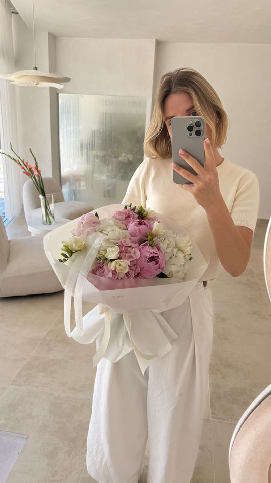 Peony & Hydrangea Mix Bouquet